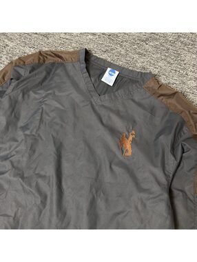 NCAA Wyoming Pullover Windbreaker Mens M Gray Brown
